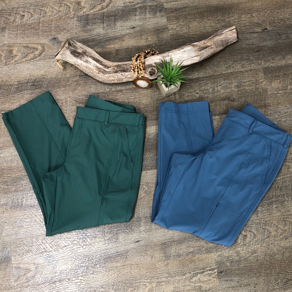 Set of 2 Athletic Pants Kirkland Green & Blue Size 8